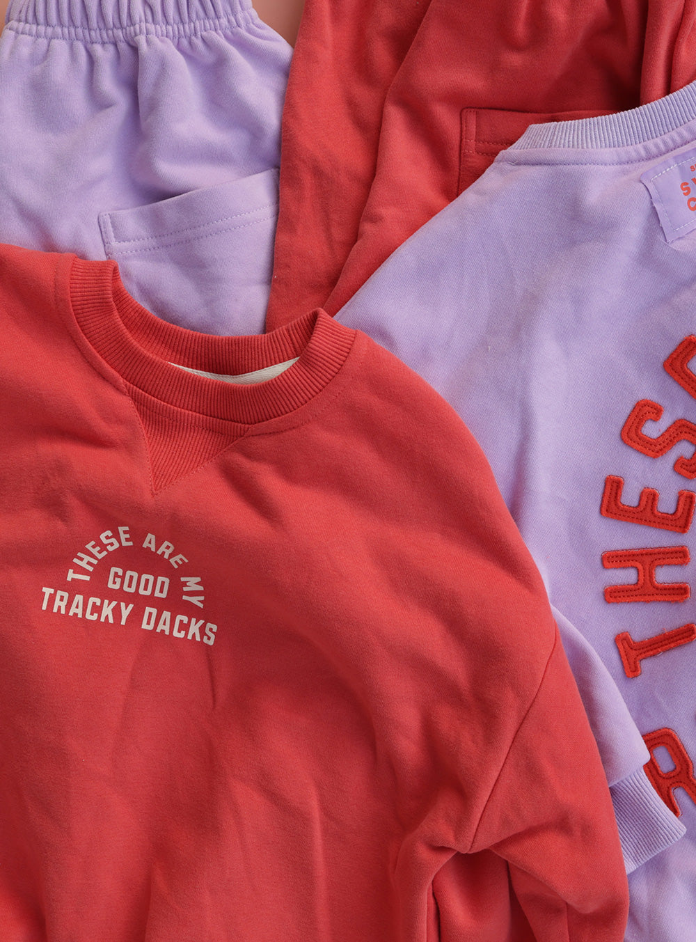 Good Tracky Pullover Red Cream